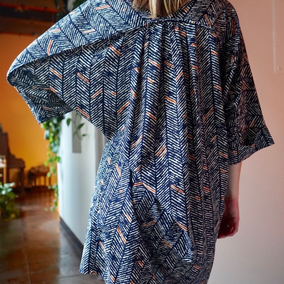 Patterned Midi Dress - Picture 2 of 2